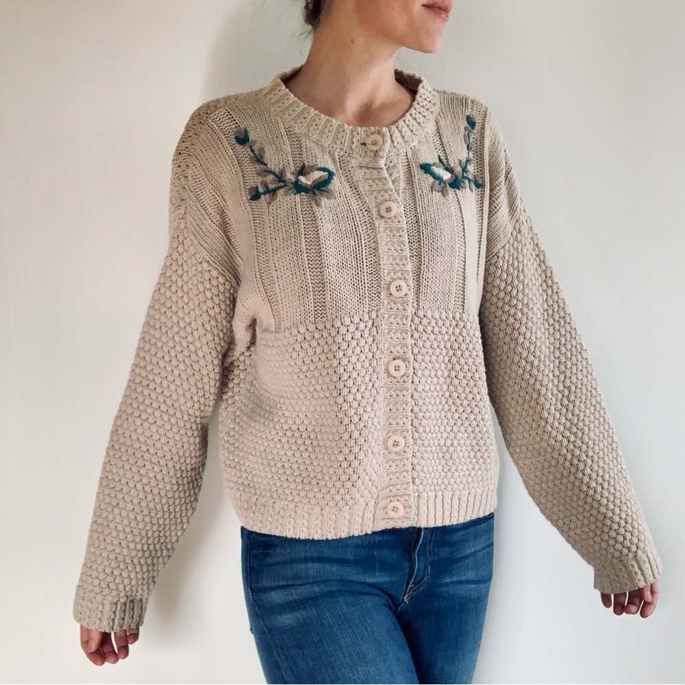 VTG Autograph American Ramie Cotton Tan Beige Knit Embroidered Cardigan Sweater